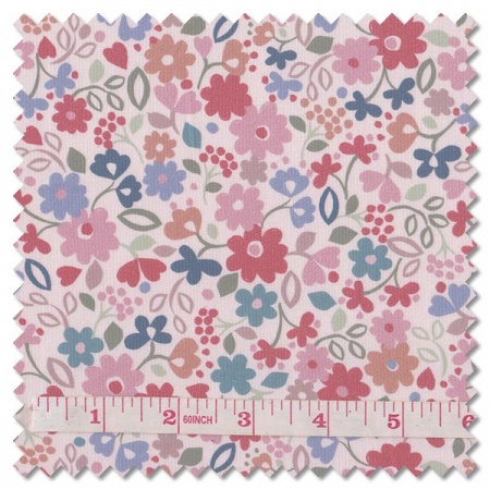 Grandma's Quilts - ditzy floral on cream (per 1/4 metre)