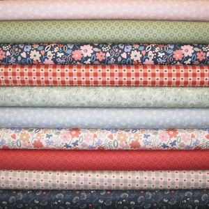 Lewis & Irene Grandma's Quilts 10 fat quarter pack